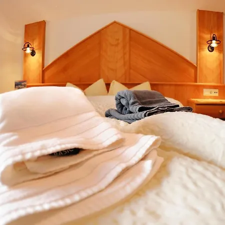 Апартаменты Ferienwohnung In Mit Kleiner Terrasse *