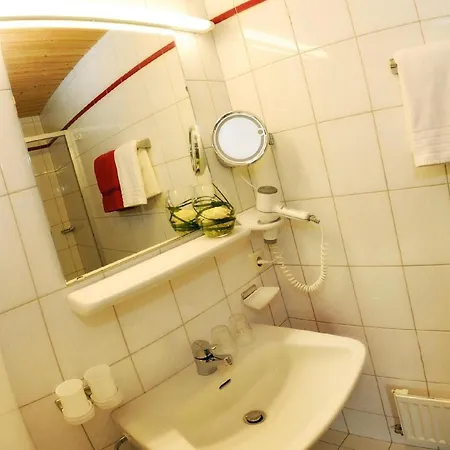 Ferienwohnung In Mit Kleiner Terrasse Апартаменты *