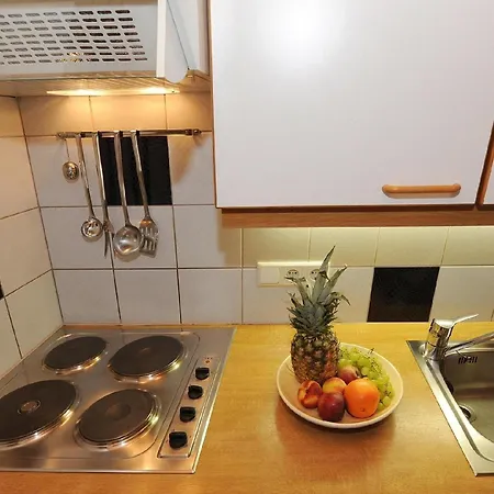 Apartman Ferienwohnung In Mit Kleiner Terrasse *